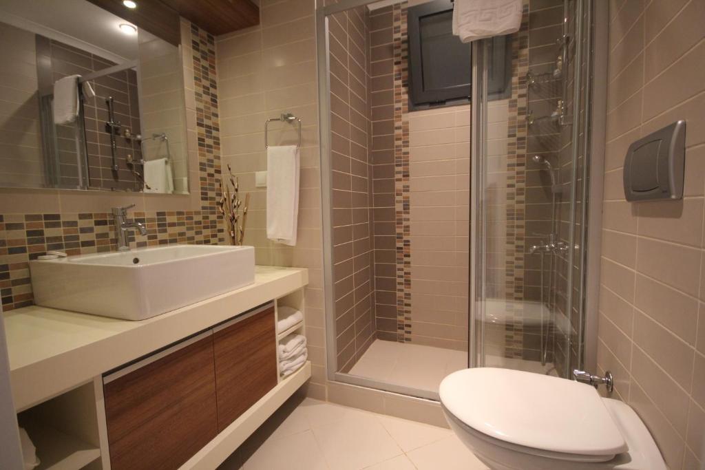Kondo Suites Кешме Номер фото