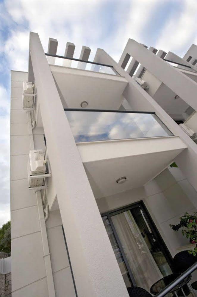 Kondo Suites Кешме Экстерьер фото